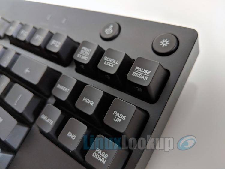 Logitech G Pro Gaming Keyboard Review | Linuxlookup